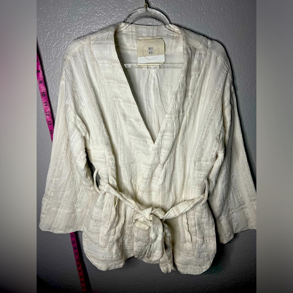 Anthropologie • Hei Hei |  EUC kimono style top. White+silver thread. Size Small